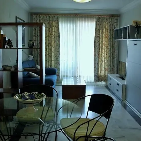 Apartment Milla De Oro *